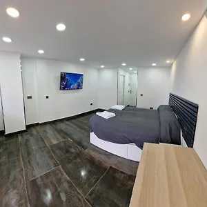 Apartment Estudio Recien Reformado En 1 Linea Playa, Torremolinos